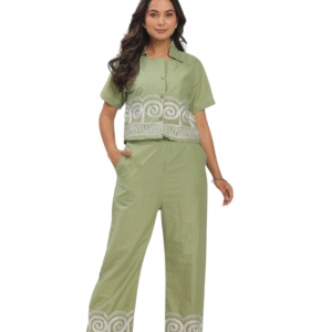 Nature-Inspired Beauty ? Floral Embroidered Cotton Dress (XL)